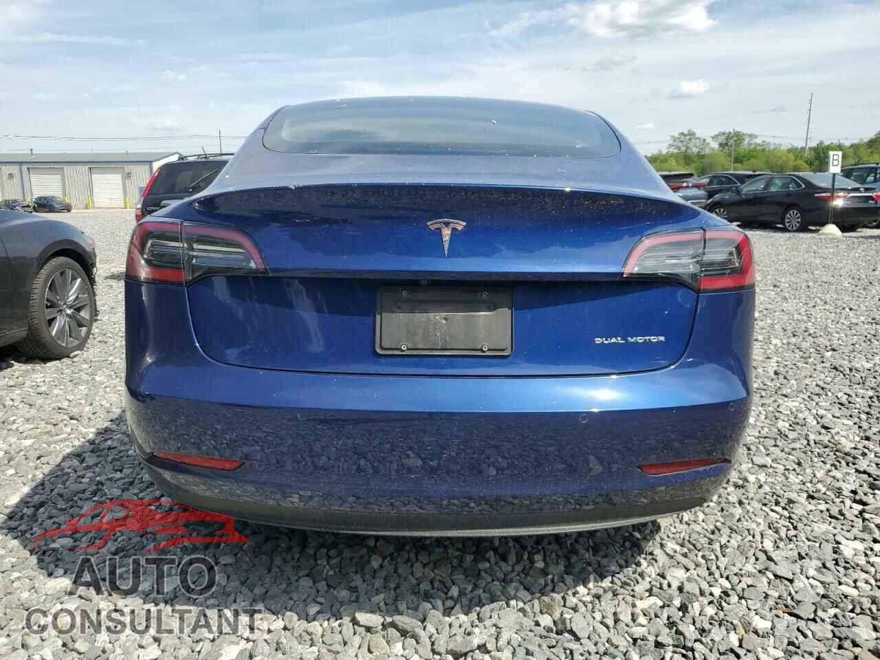 TESLA MODEL 3 2020 - 5YJ3E1EB2LF617579
