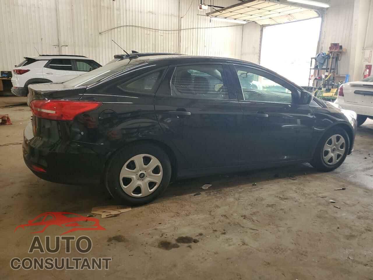 FORD FOCUS 2017 - 1FADP3E29HL348520