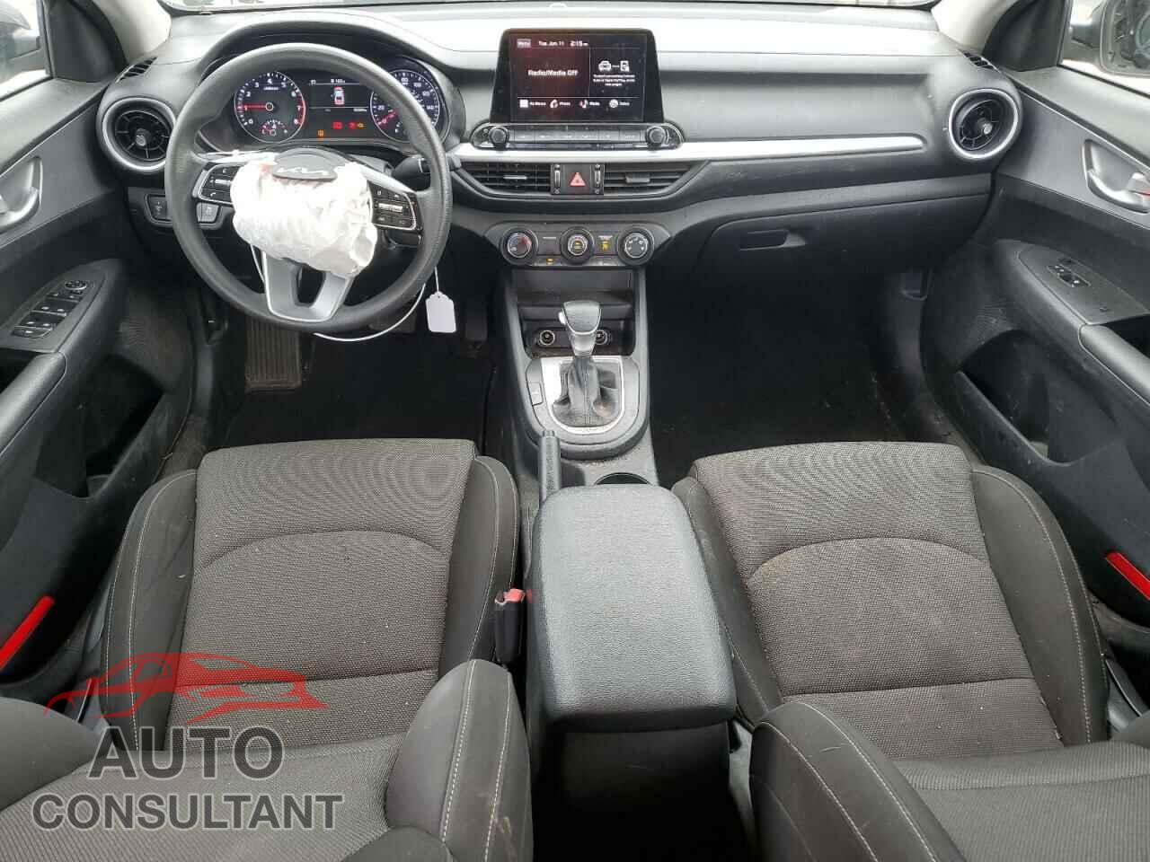 KIA FORTE 2022 - 3KPF24AD3NE496357