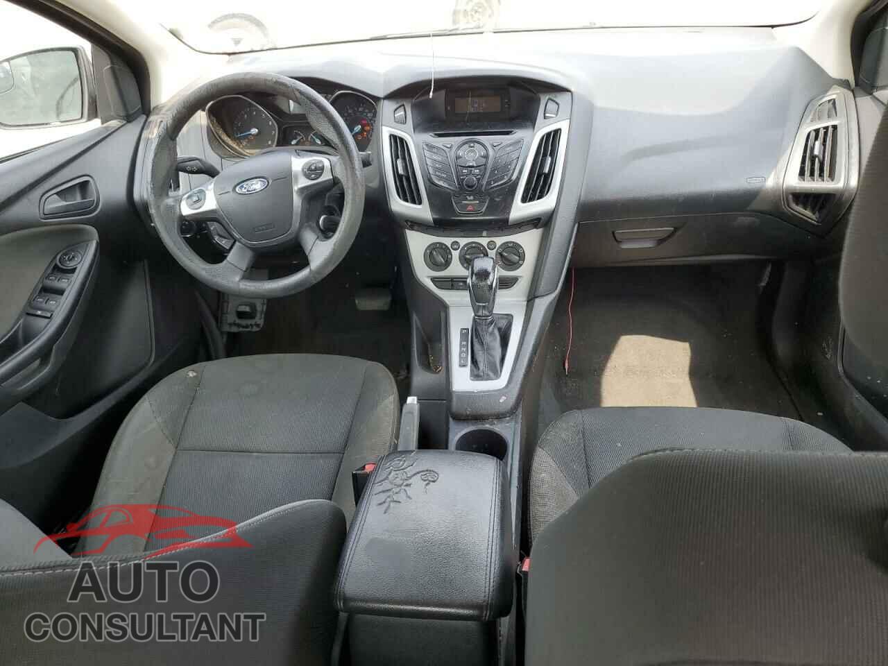 FORD FOCUS 2012 - 1FAHP3F27CL216946