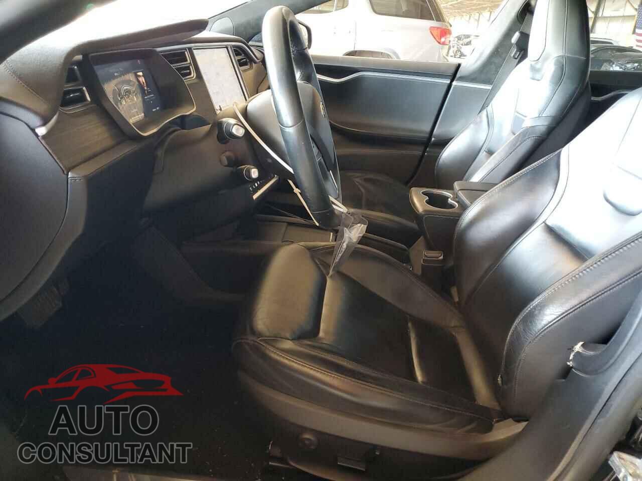 TESLA MODEL S 2015 - 5YJSA1H2XFF084016