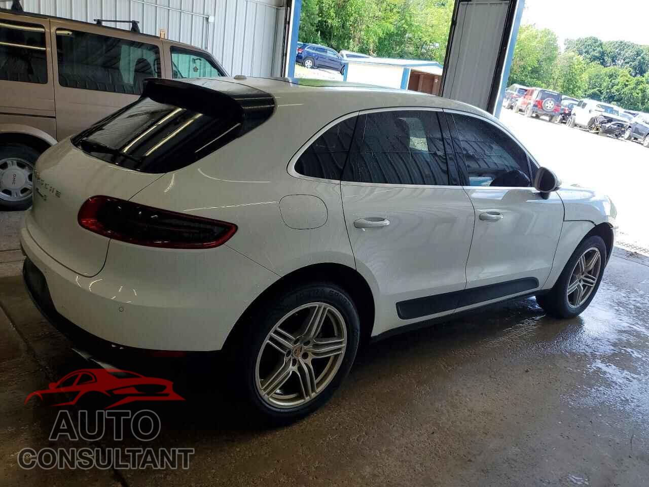 PORSCHE MACAN 2017 - WP1AB2A57HLB13179