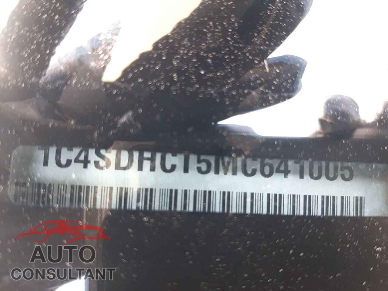 DODGE DURANGO 2021 - 1C4SDHCT5MC641005
