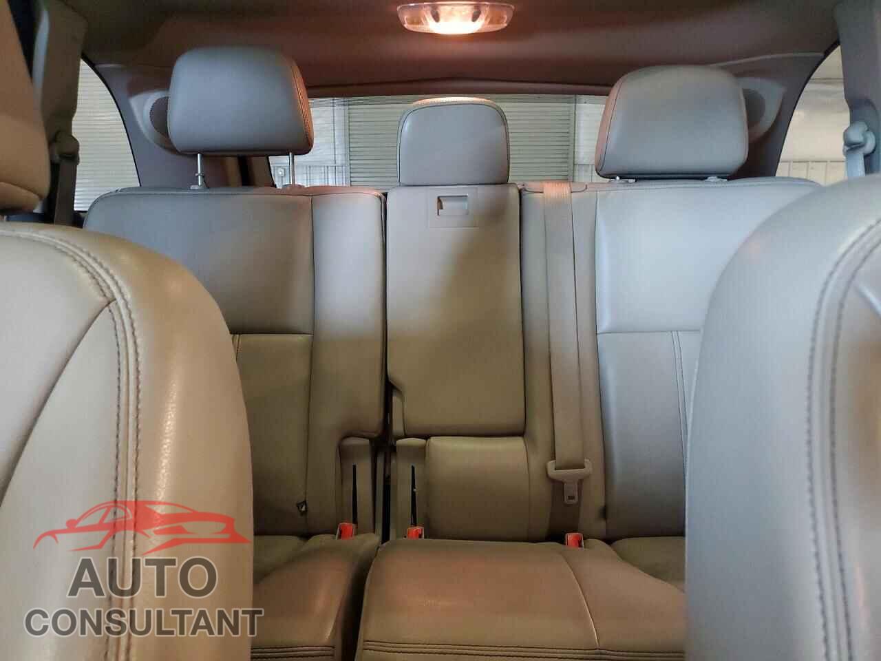 FORD EDGE 2011 - 2FMDK4KC3BBA43013