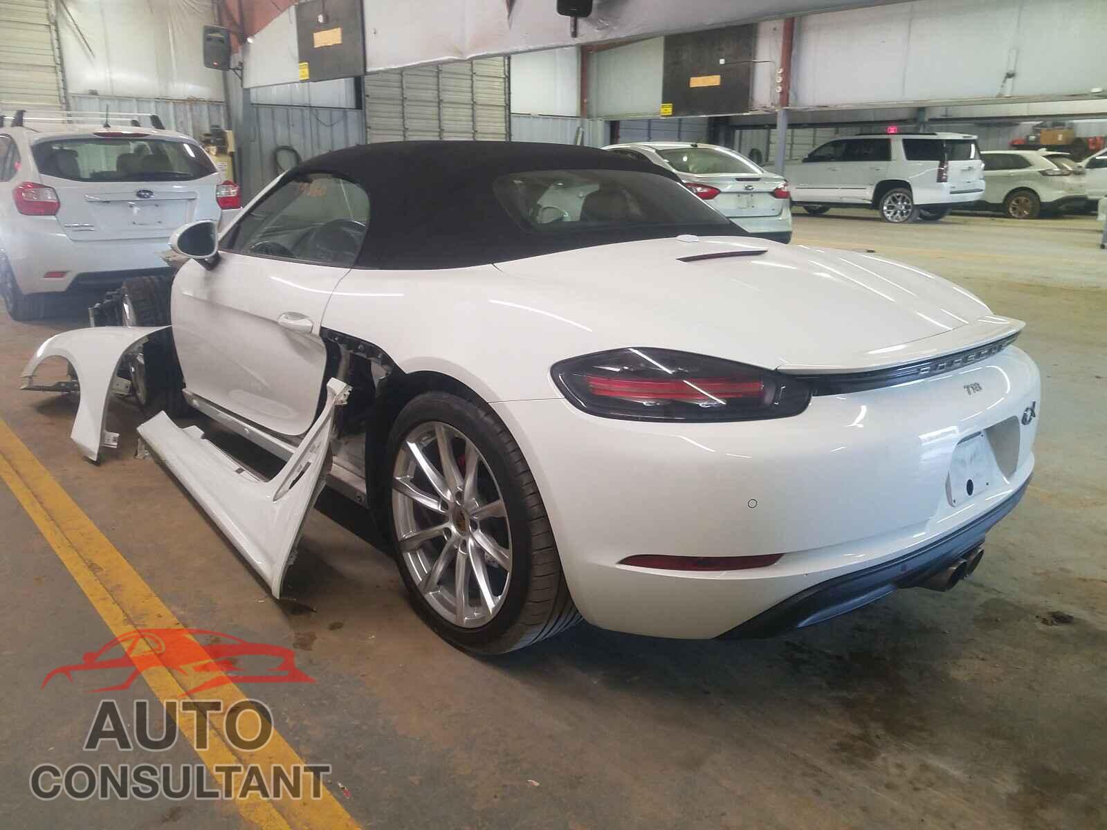 PORSCHE BOXSTER 2017 - WP0CB2A87HS240881