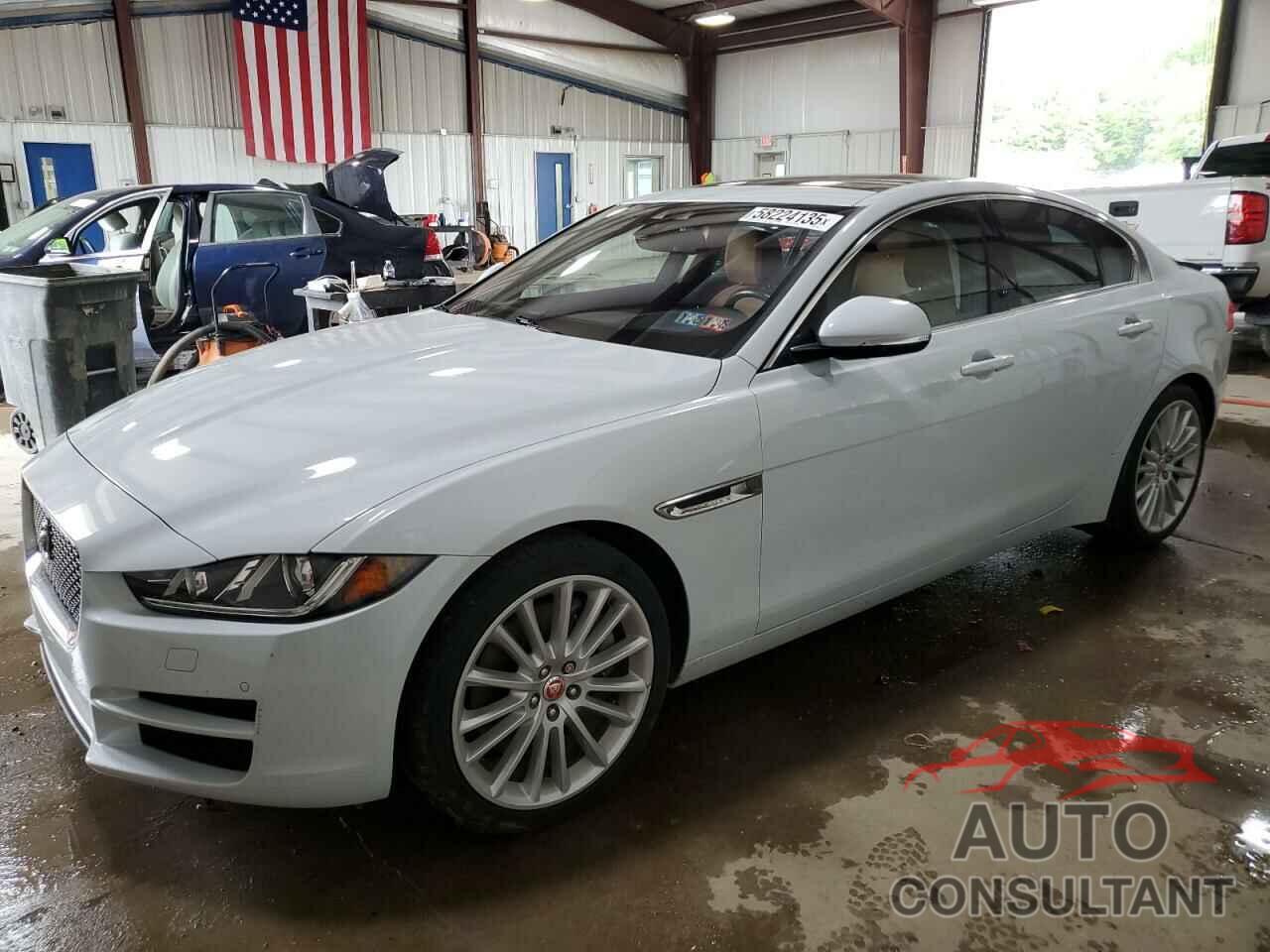 JAGUAR XE 2018 - SAJAN4EV0JCP17663