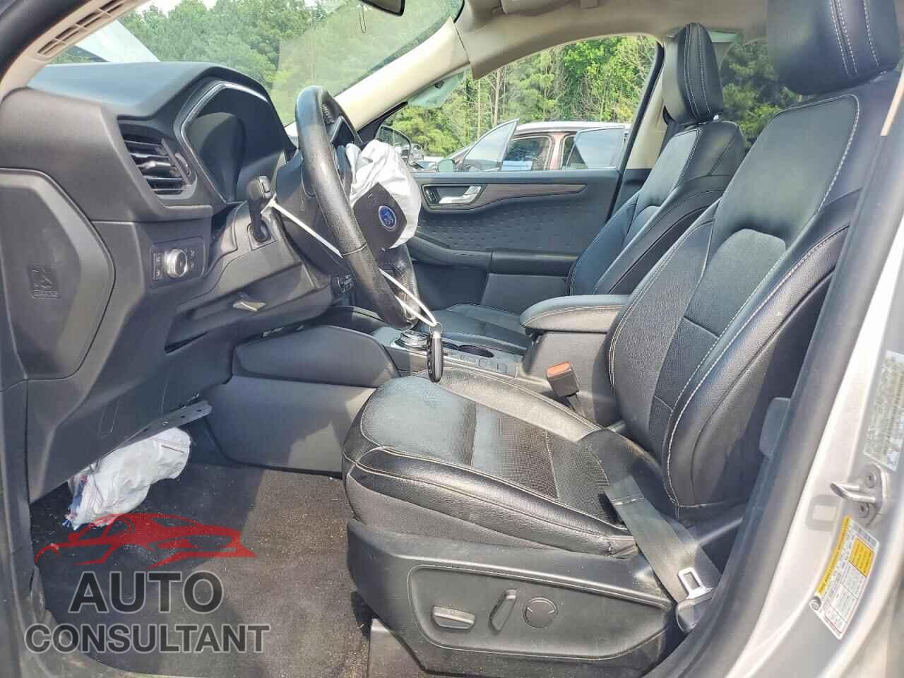 FORD ESCAPE 2020 - 1FMCU9DZ0LUA76616