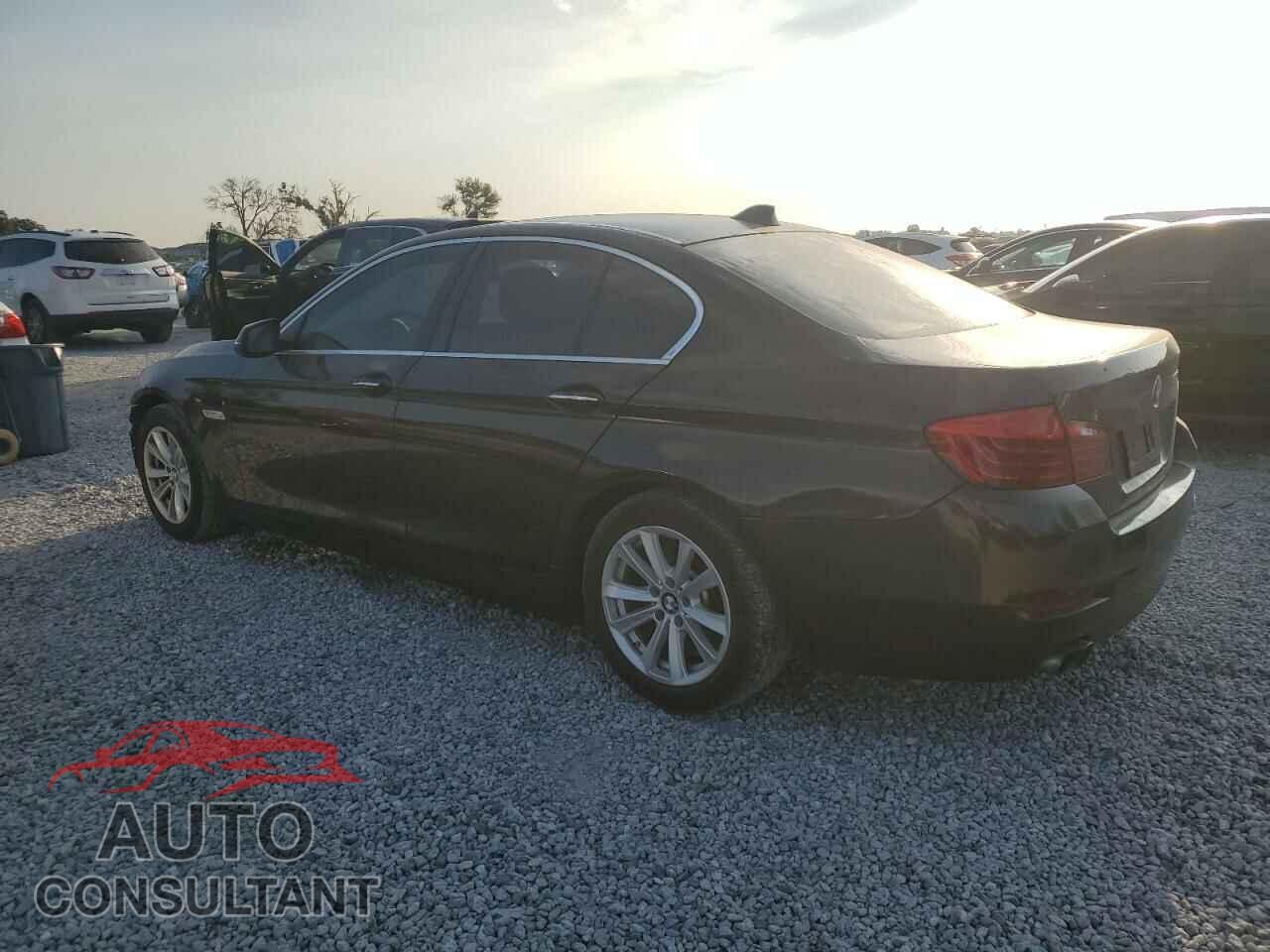 BMW 5 SERIES 2014 - WBA5A5C5XED500347