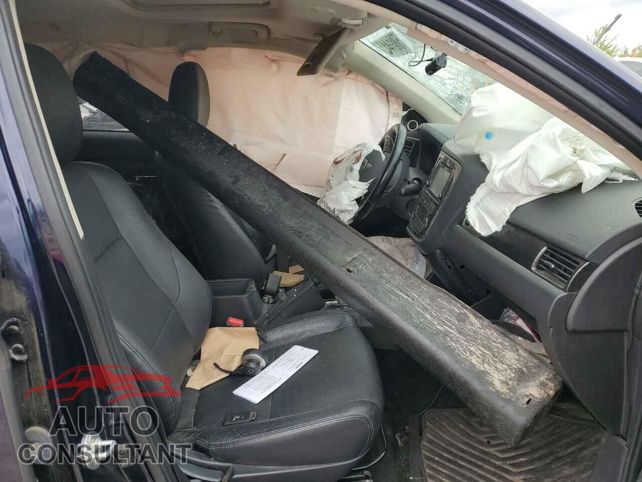 MITSUBISHI OUTLANDER 2016 - JA4AZ3A35GZ007742