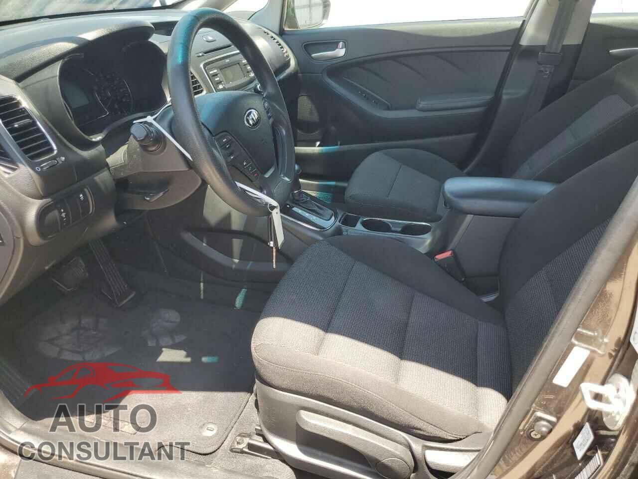 KIA FORTE 2017 - 3KPFK4A74HE050944