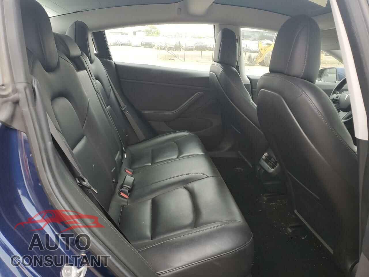 TESLA MODEL 3 2018 - 5YJ3E1EA4JF032586