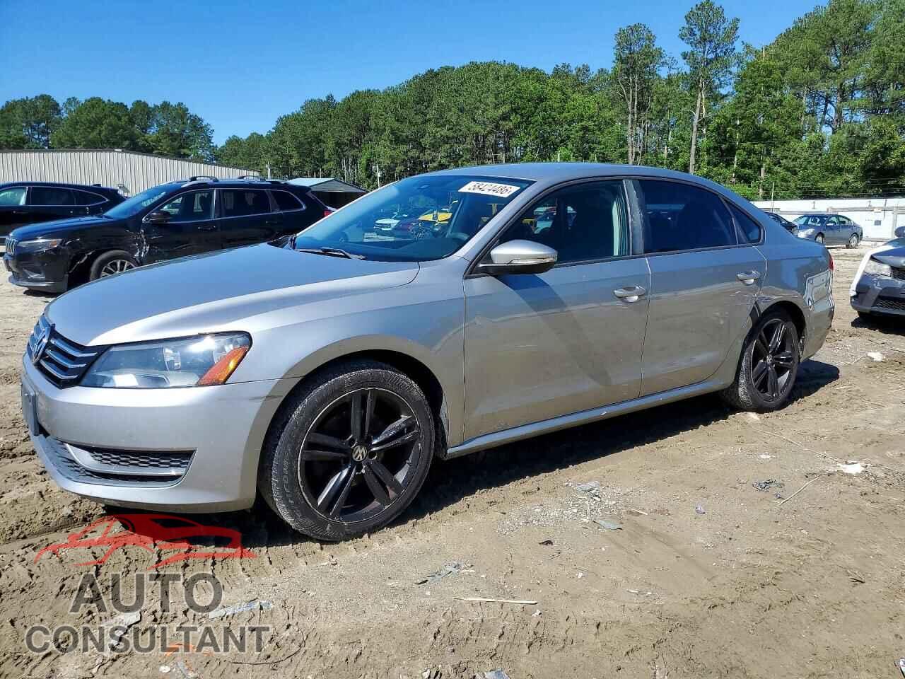 VOLKSWAGEN PASSAT 2012 - 1VWAP7A32CC008246