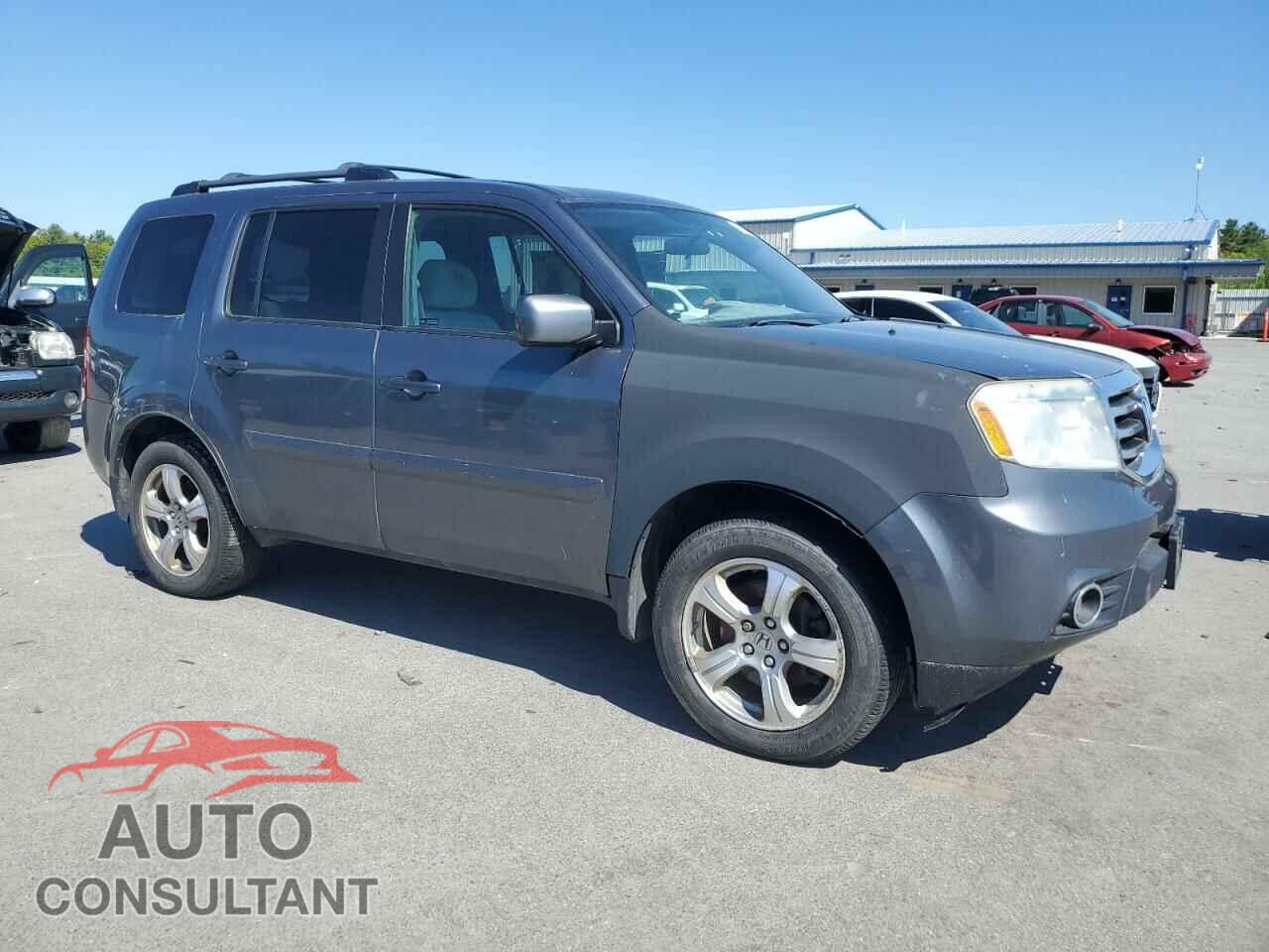 HONDA PILOT 2013 - 5FNYF4H41DB025688