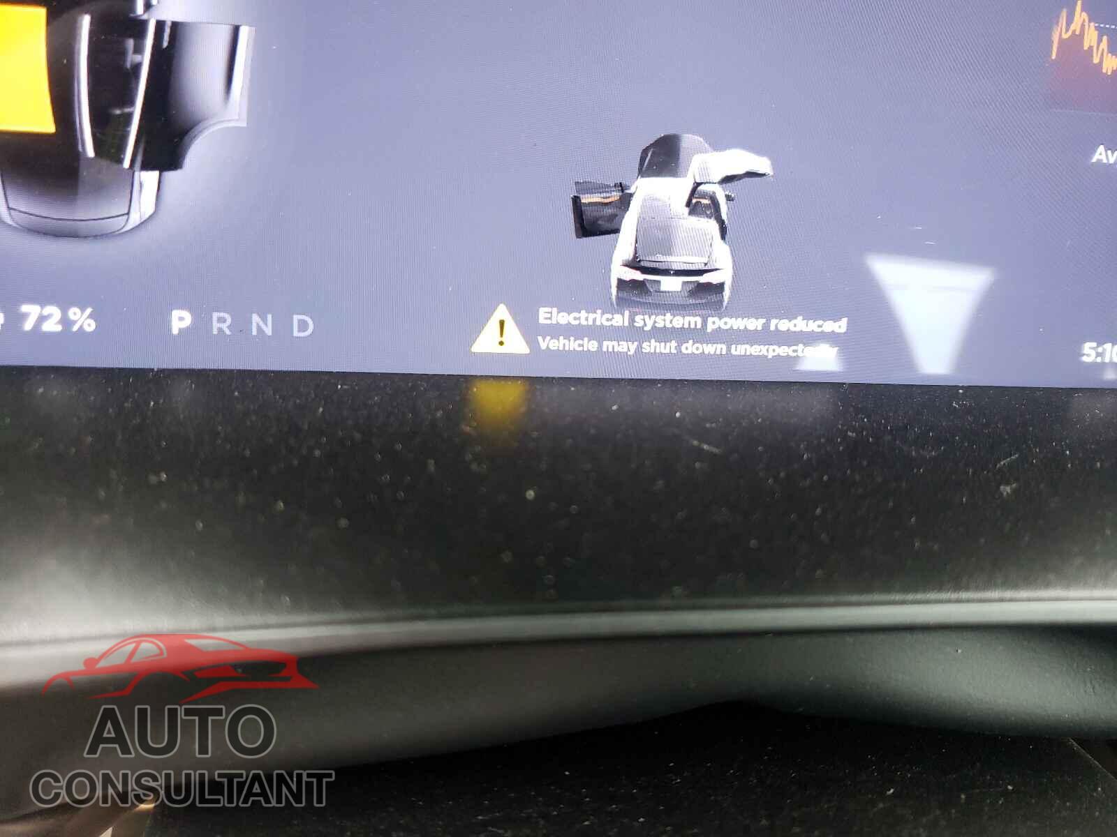 TESLA MODEL X 2020 - 5YJXCBE21LF239803