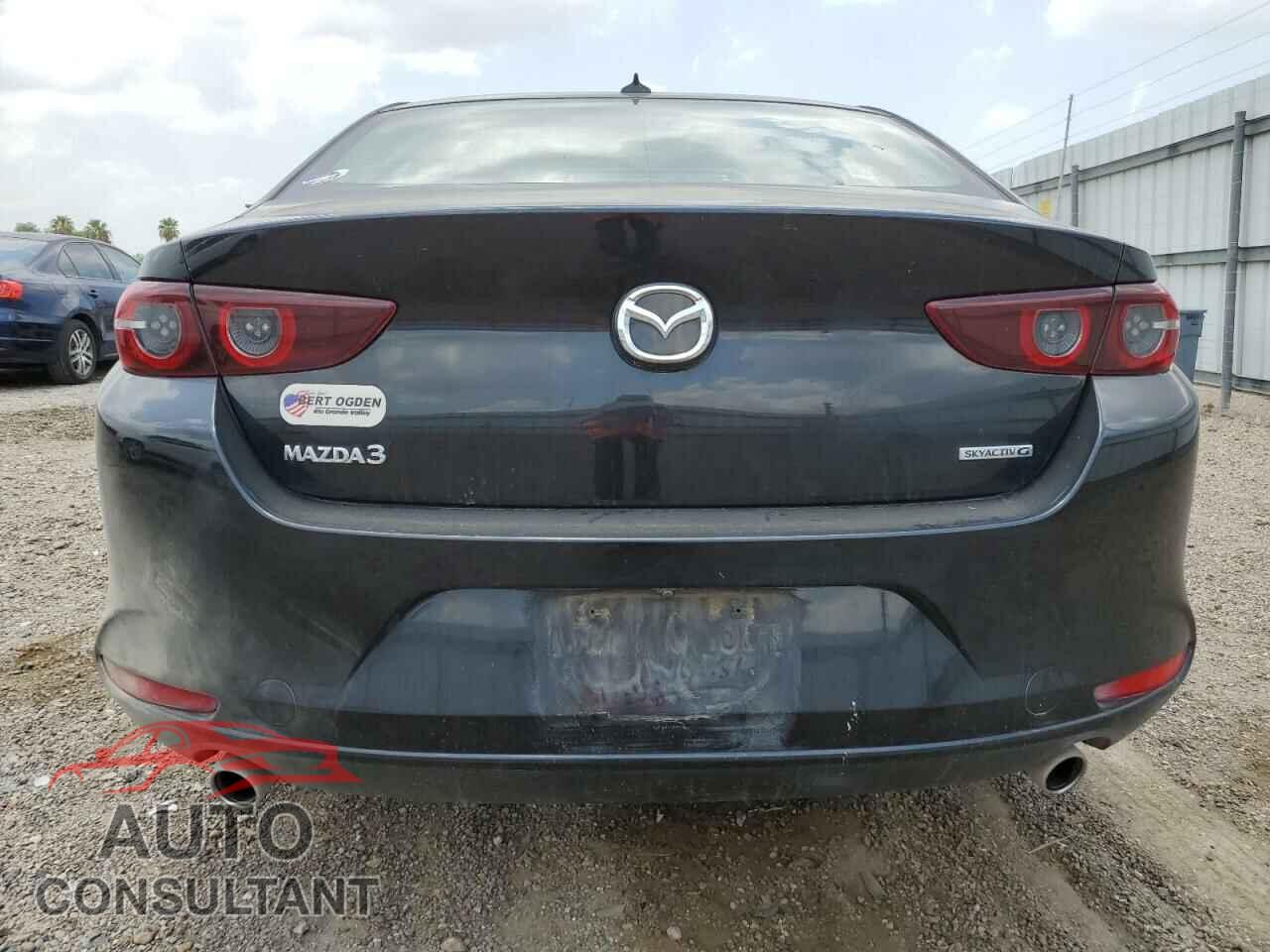 MAZDA 3 2019 - JM1BPACMXK1101746