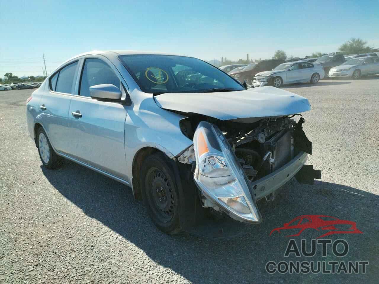 NISSAN VERSA 2018 - 3N1CN7AP4JL801086