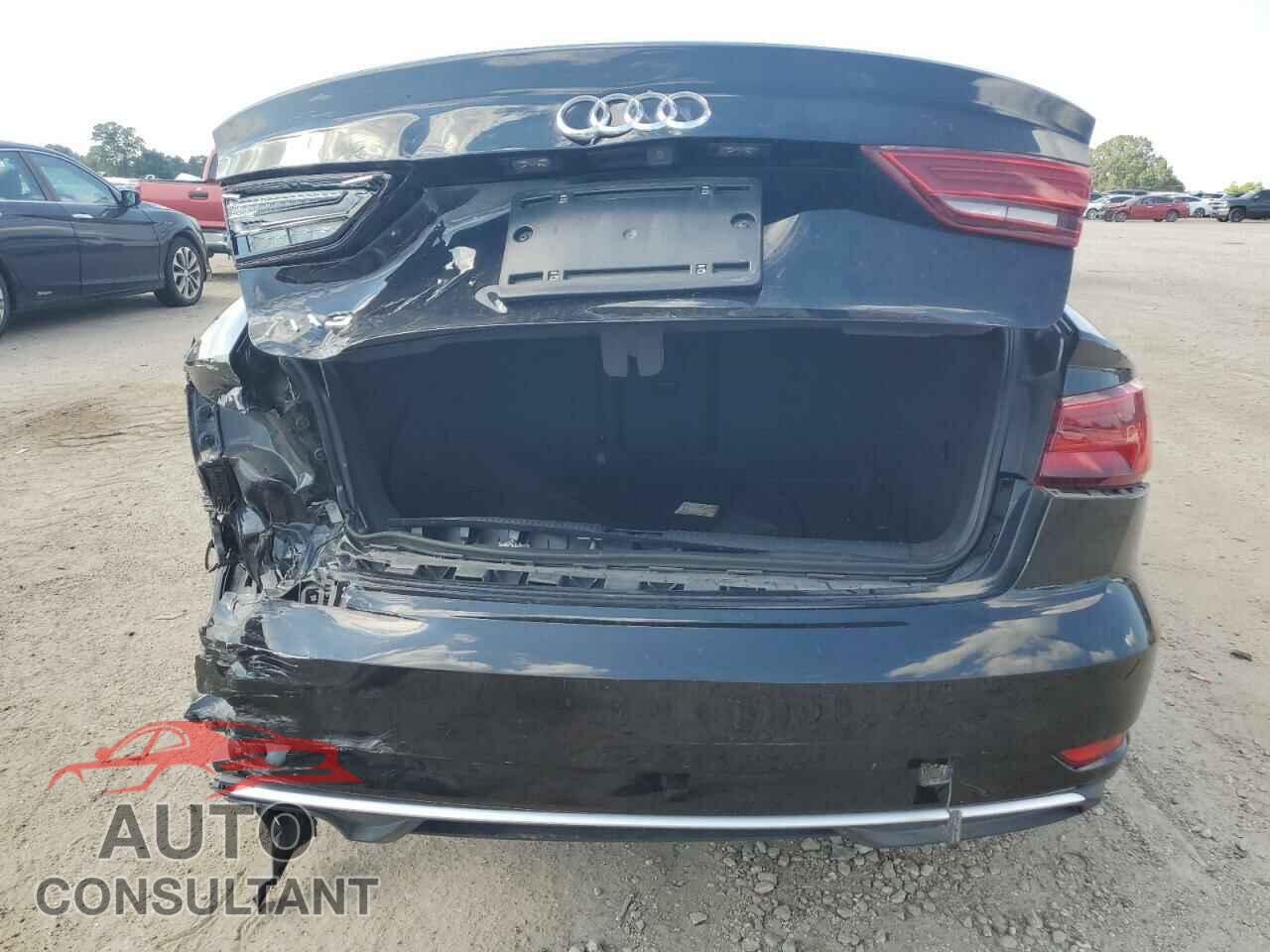 AUDI A3 2017 - WAUAUGFFXH1049030