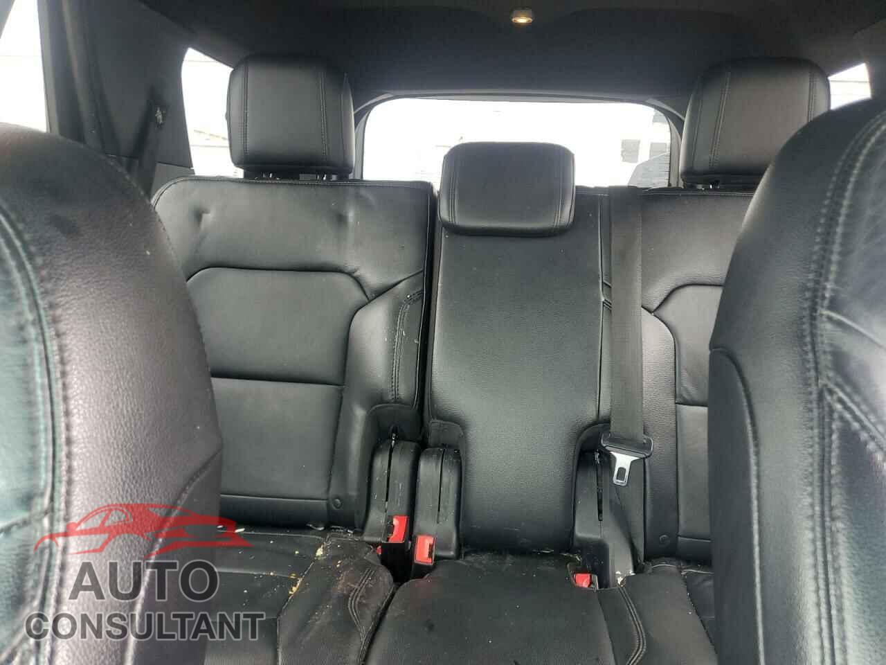 FORD EXPLORER 2016 - 1FM5K8D83GGA93219