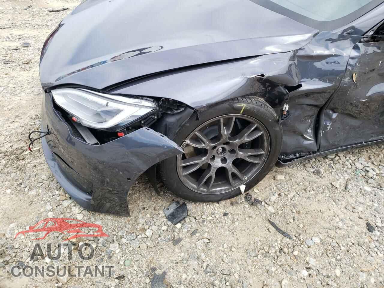 TESLA MODEL S 2021 - 5YJSA1E51MF440011
