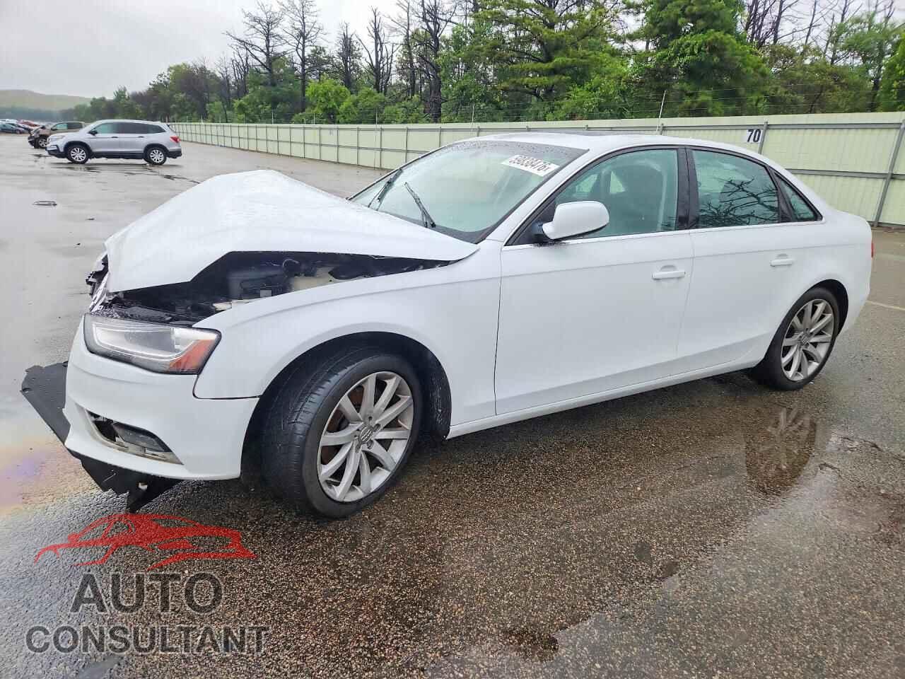 AUDI A4 2013 - WAUFFAFL0DN046921