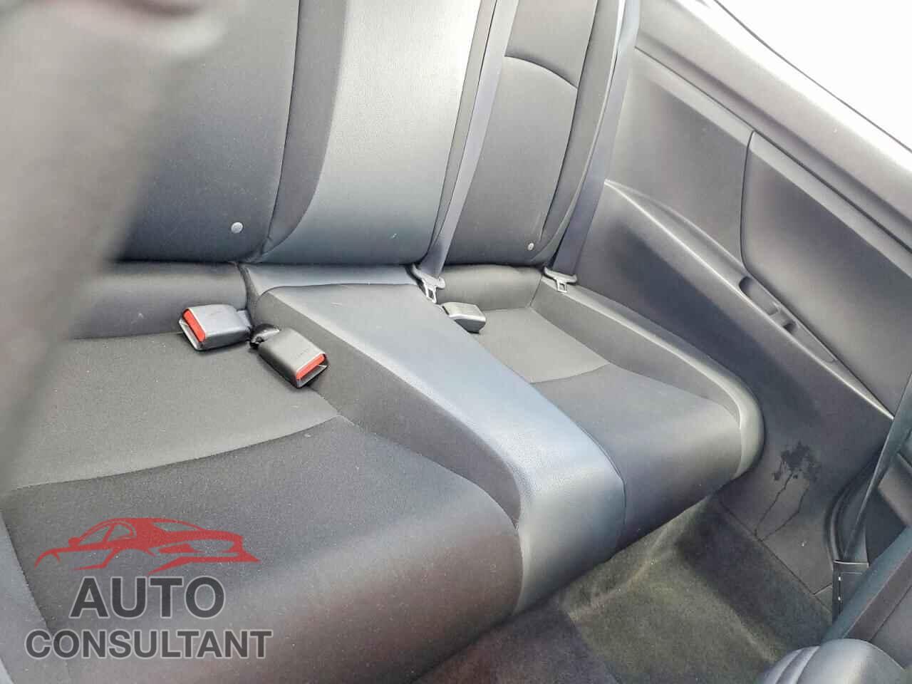 HONDA CIVIC 2019 - 2HGFC4B84KH309949