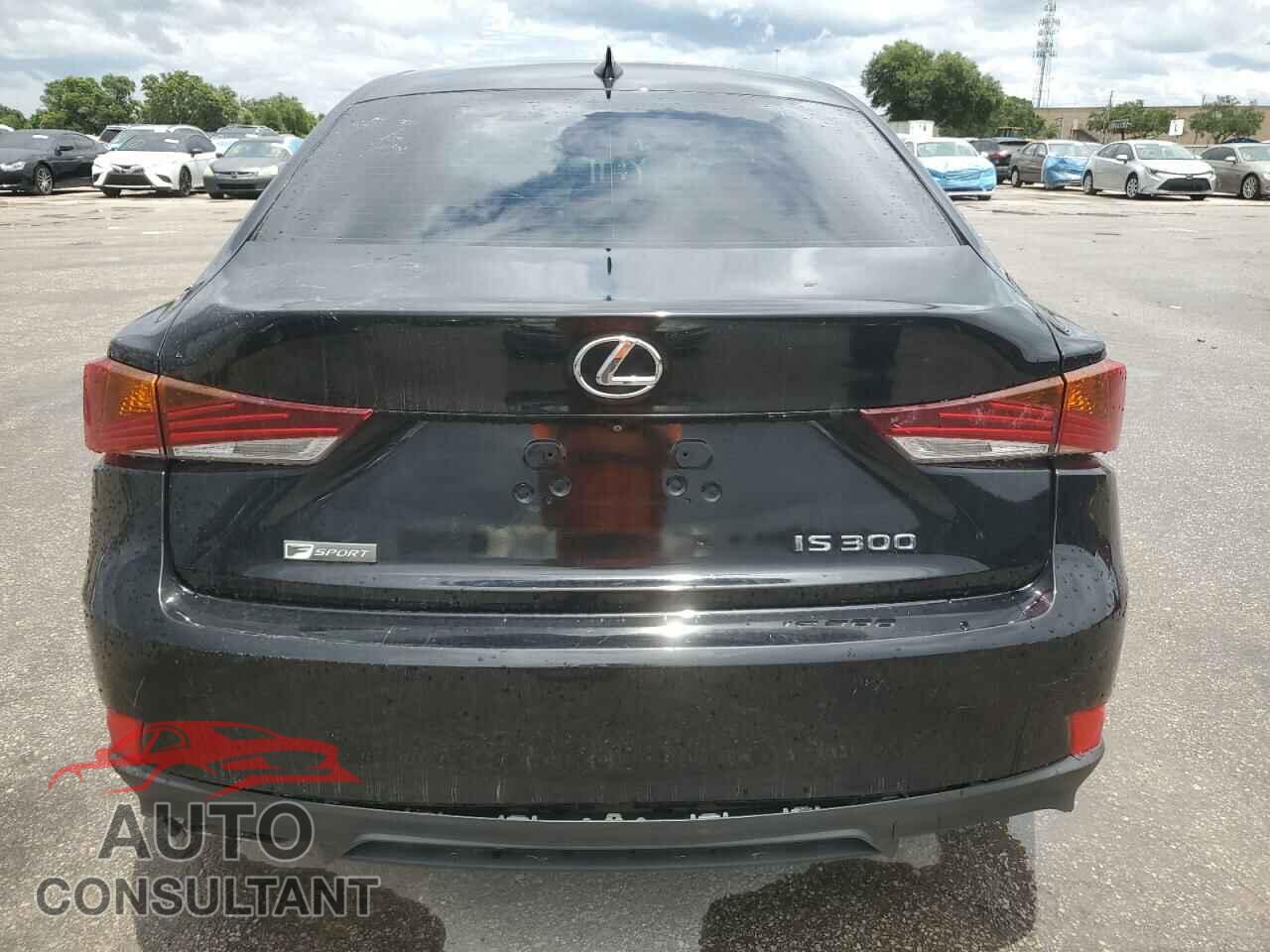 LEXUS IS 2018 - JTHBA1D22J5065197