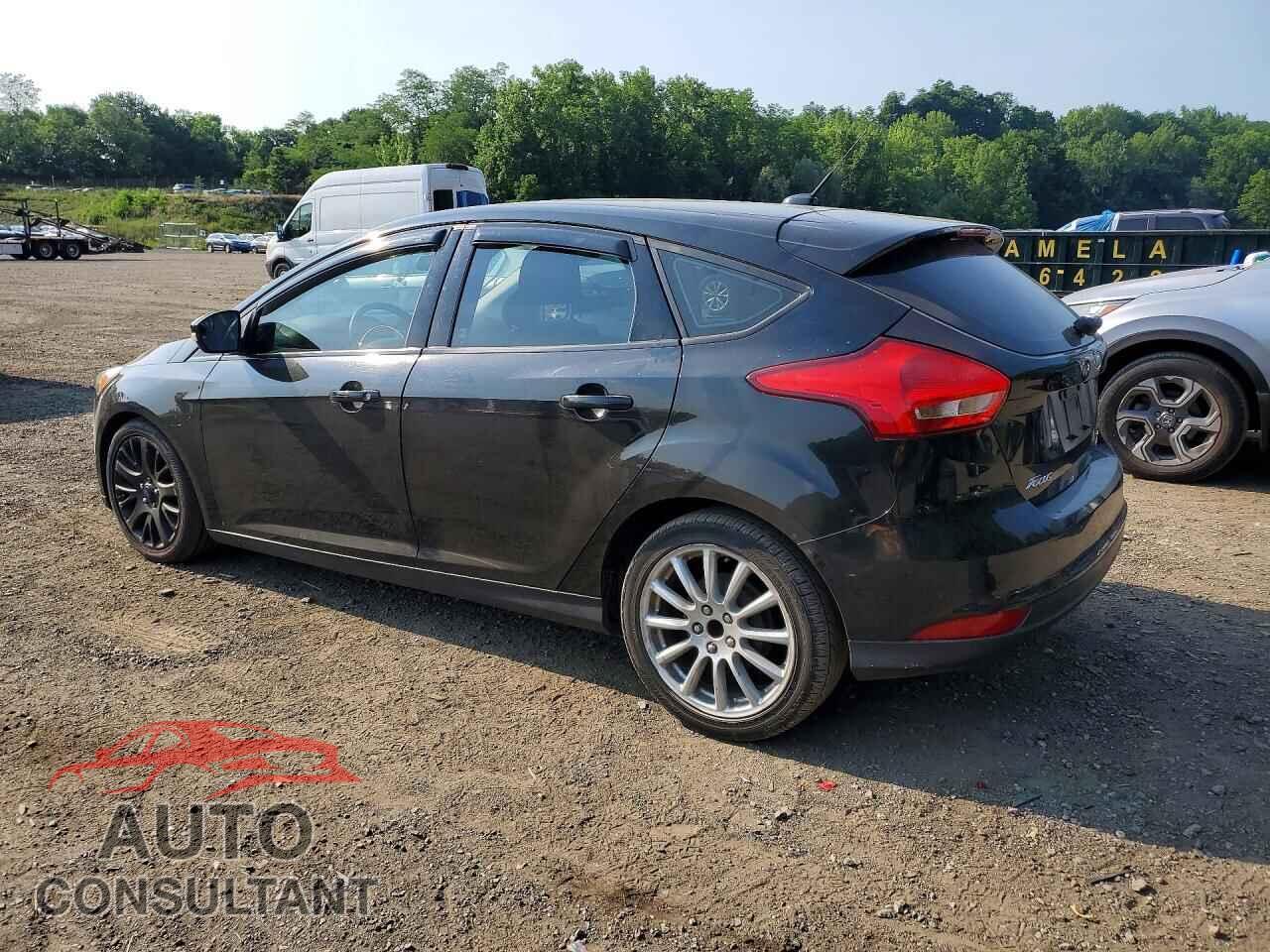 FORD FOCUS 2015 - 1FADP3K23FL348479