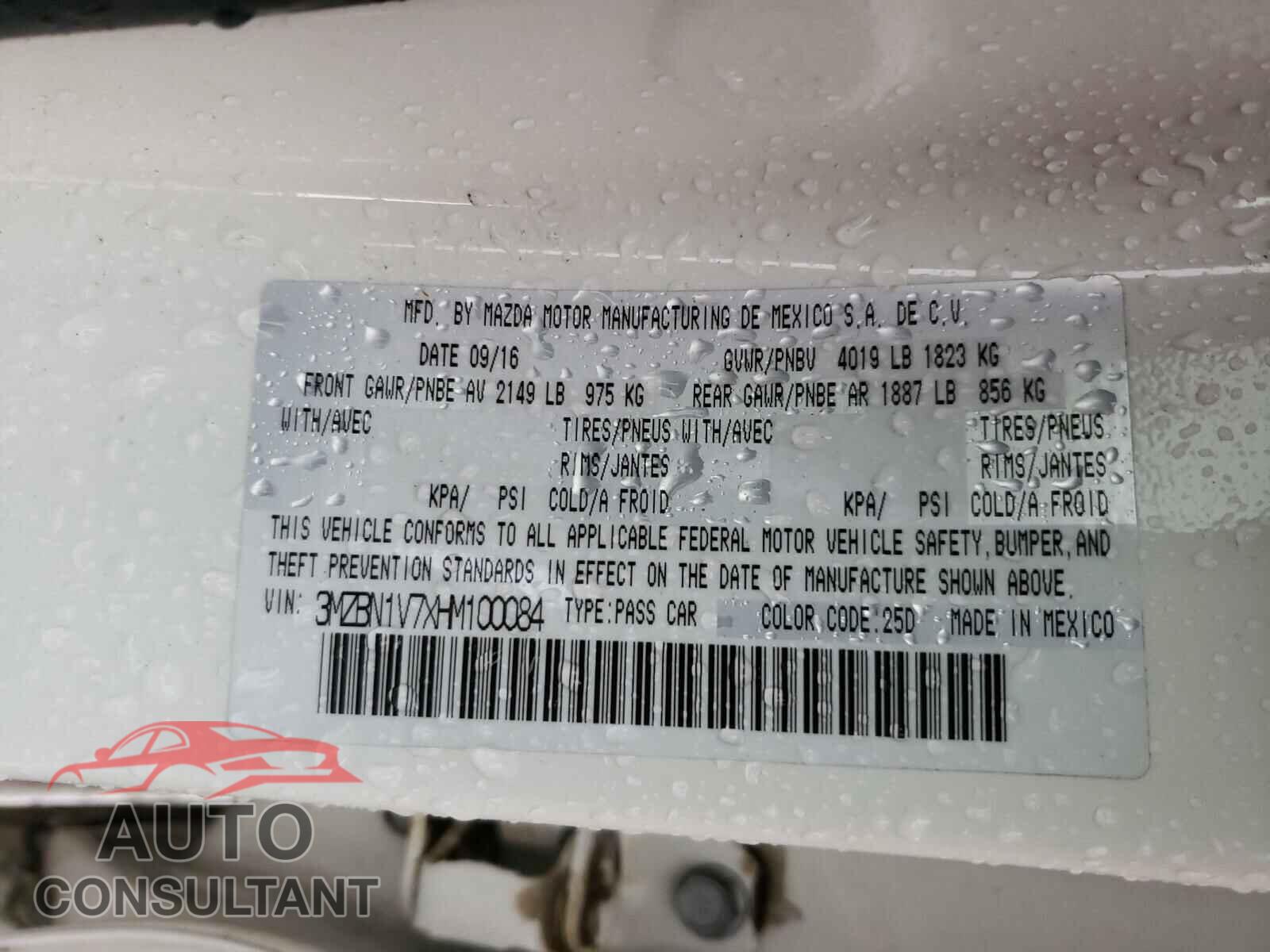 MAZDA 3 2017 - 3MZBN1V7XHM100084