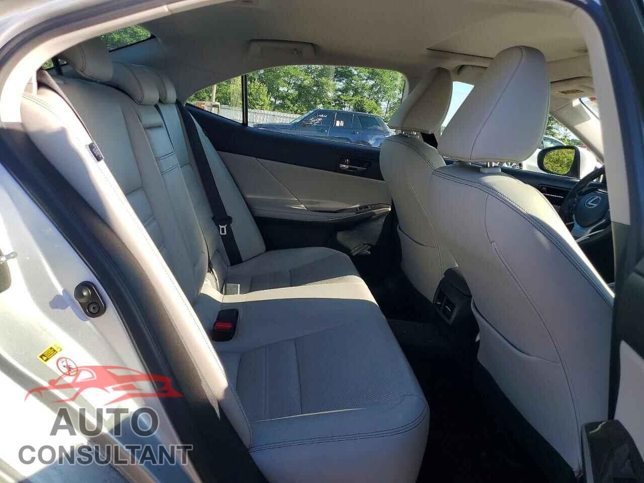 LEXUS IS 2014 - JTHCF1D25E5003577