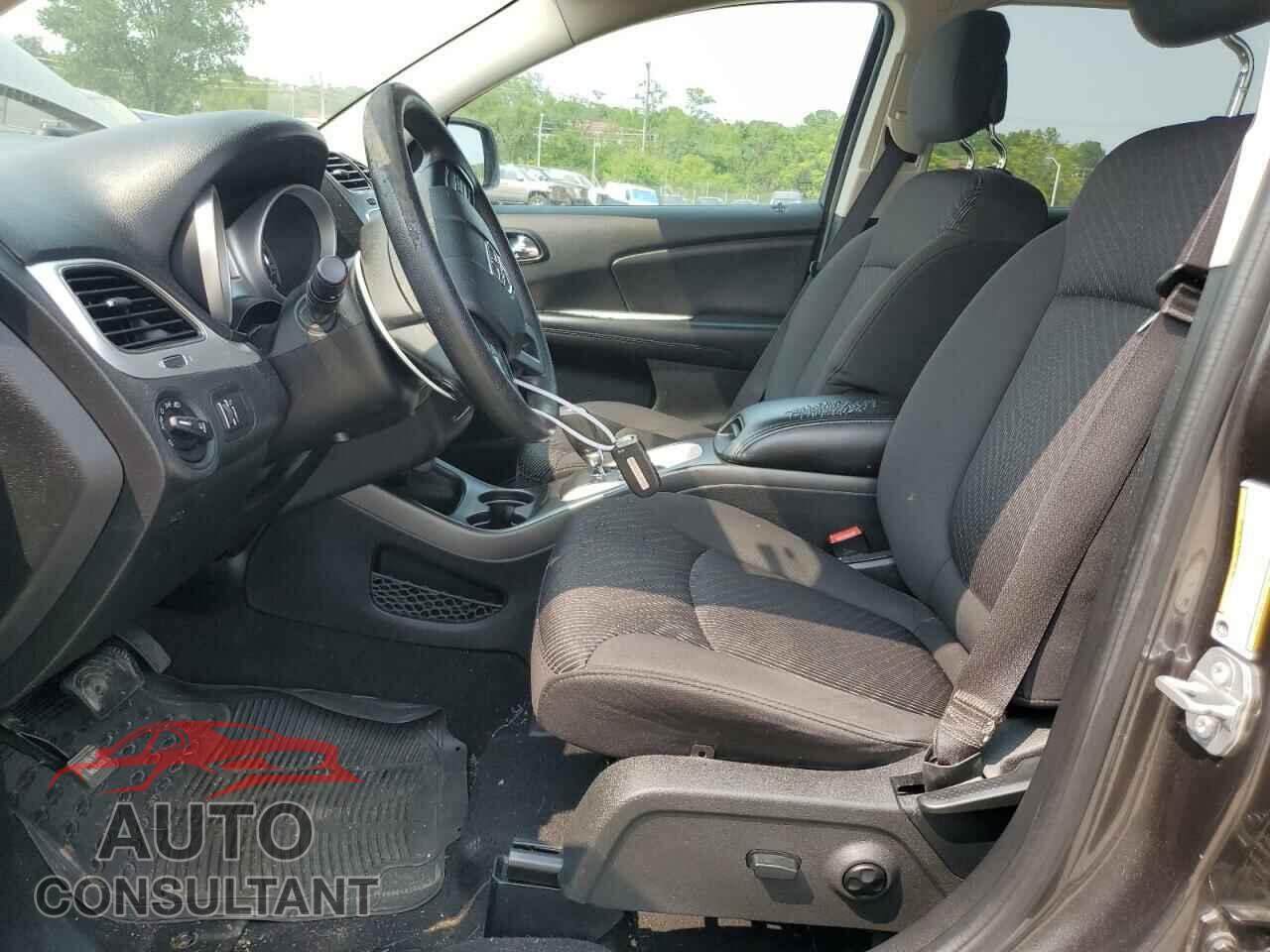DODGE JOURNEY 2017 - 3C4PDCBG4HT531862