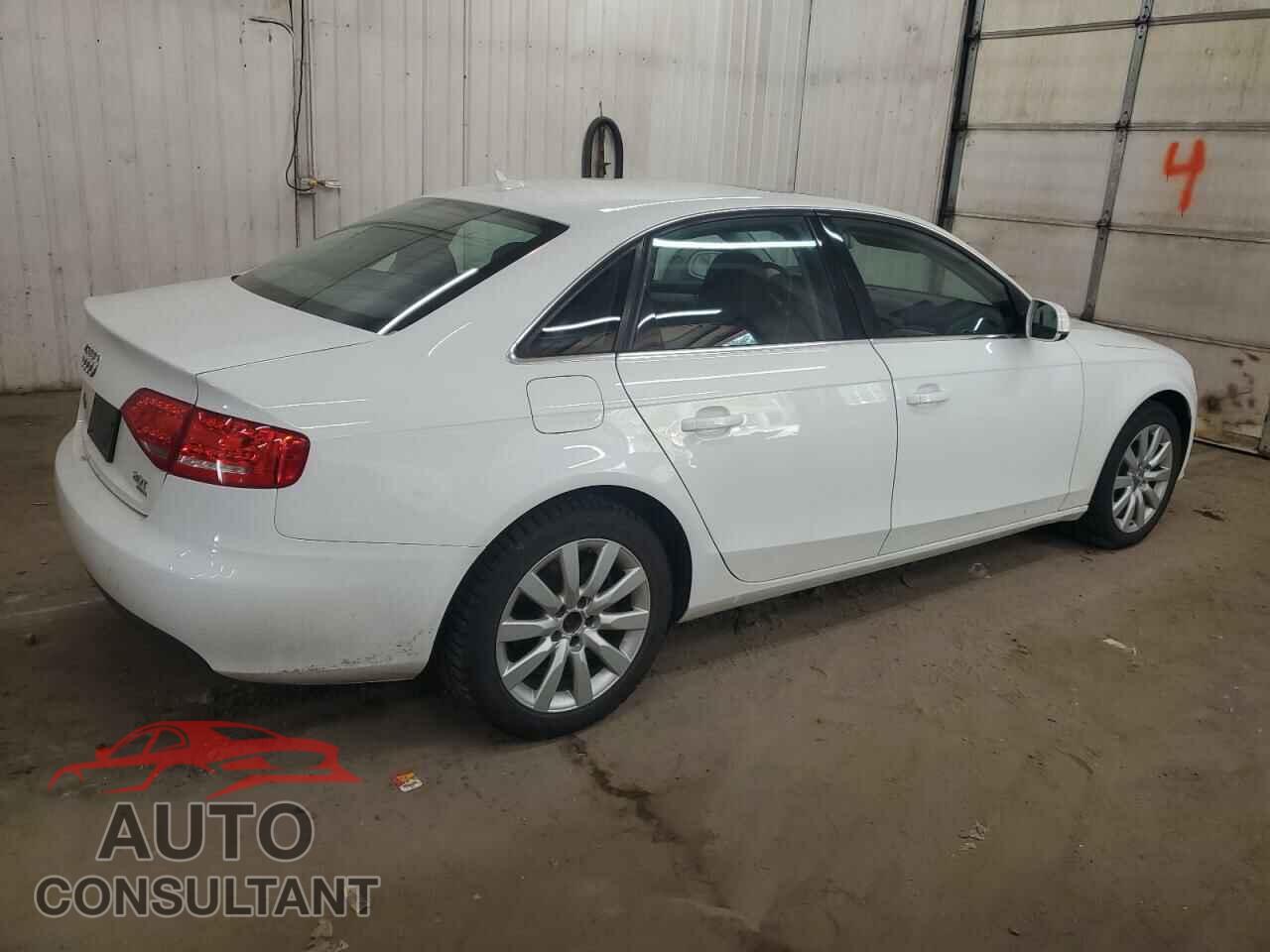 AUDI A4 2011 - WAUFFAFL1BN033267