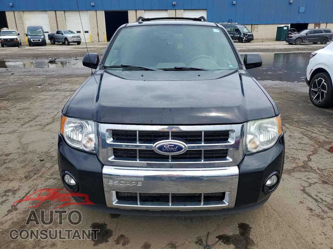 FORD ESCAPE 2011 - 1FMCU0E70BKB45601