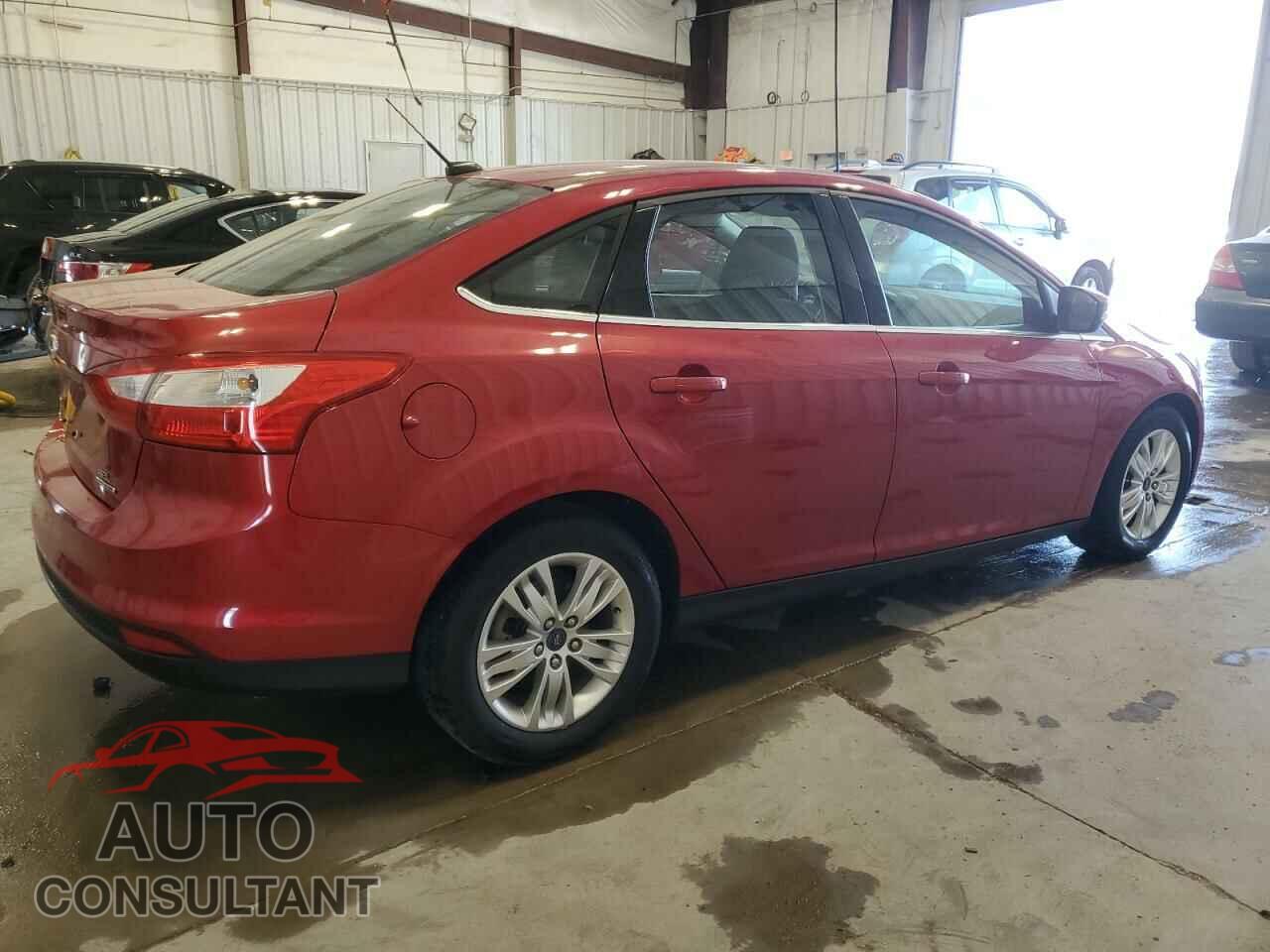FORD FOCUS 2012 - 1FAHP3H28CL446170