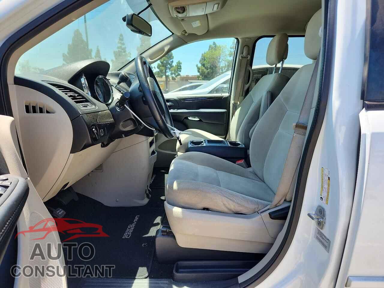 DODGE CARAVAN 2015 - 2C4RDGBG6FR651307