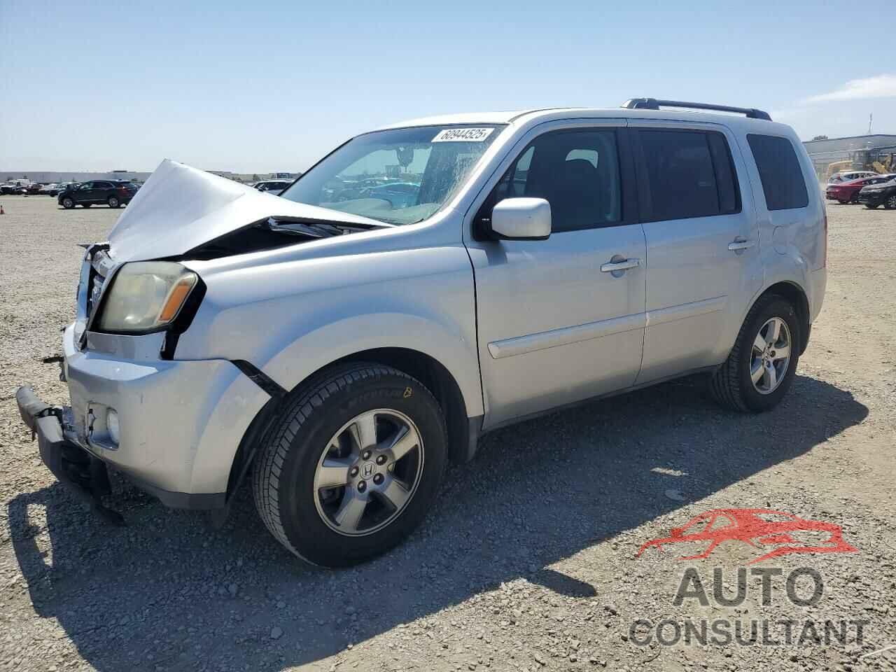 HONDA PILOT 2011 - 5FNYF3H74BB039196