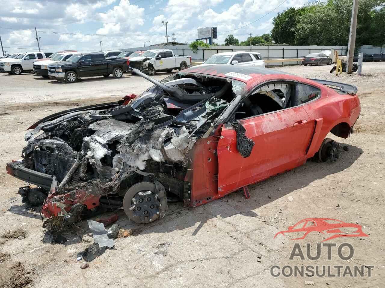 FORD MUSTANG 2020 - 1FA6P8CF0L5119426