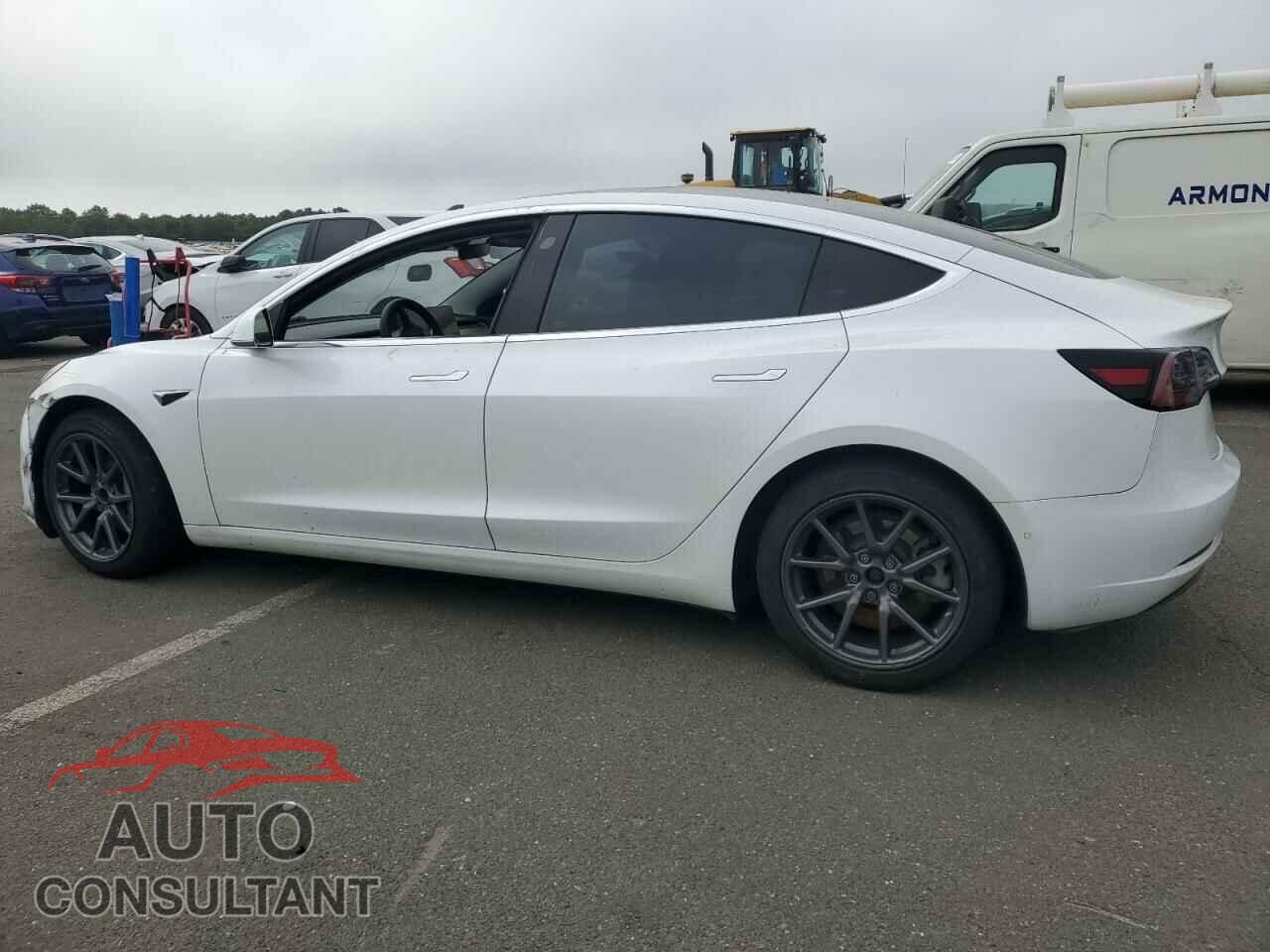 TESLA MODEL 3 2019 - 5YJ3E1EA1KF482424