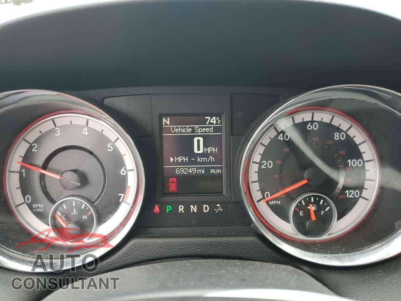 DODGE CARAVAN 2013 - 2C4RDGCGXDR820627
