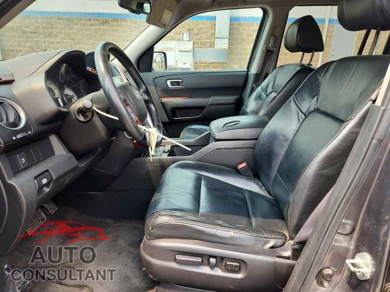 HONDA PILOT 2011 - 5FNYF4H76BB063375