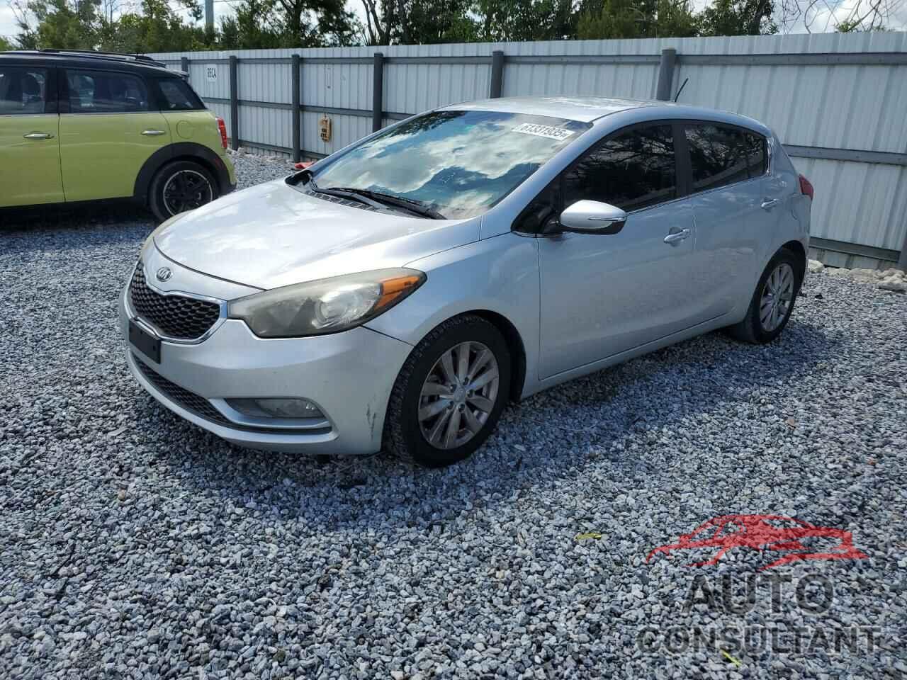 KIA FORTE 2015 - KNAFX5A84F5269151