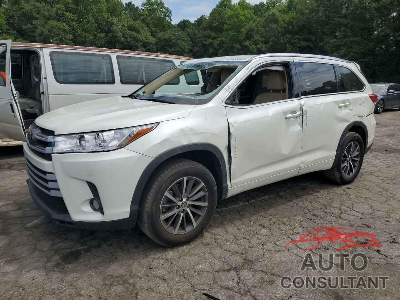 TOYOTA HIGHLANDER 2018 - 5TDKZRFH2JS550346