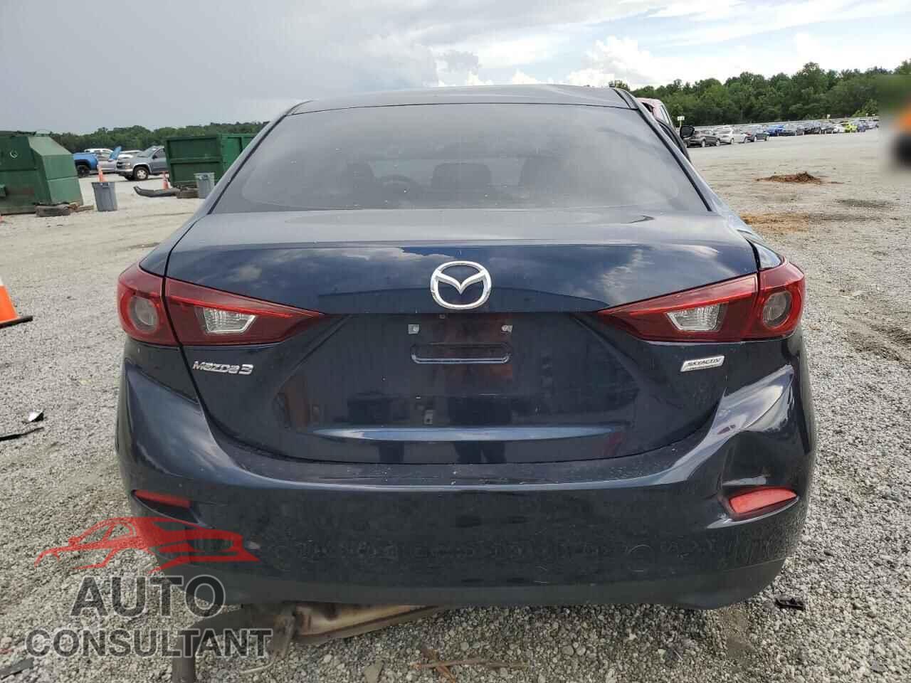 MAZDA 3 2017 - 3MZBN1U73HM140752