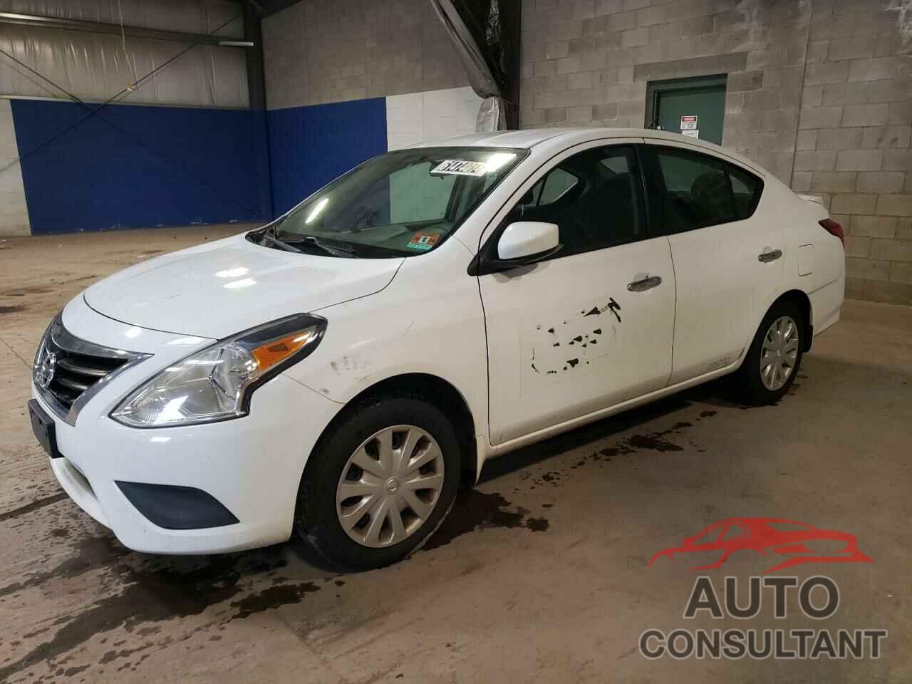 NISSAN VERSA 2019 - 3N1CN7AP6KL838402