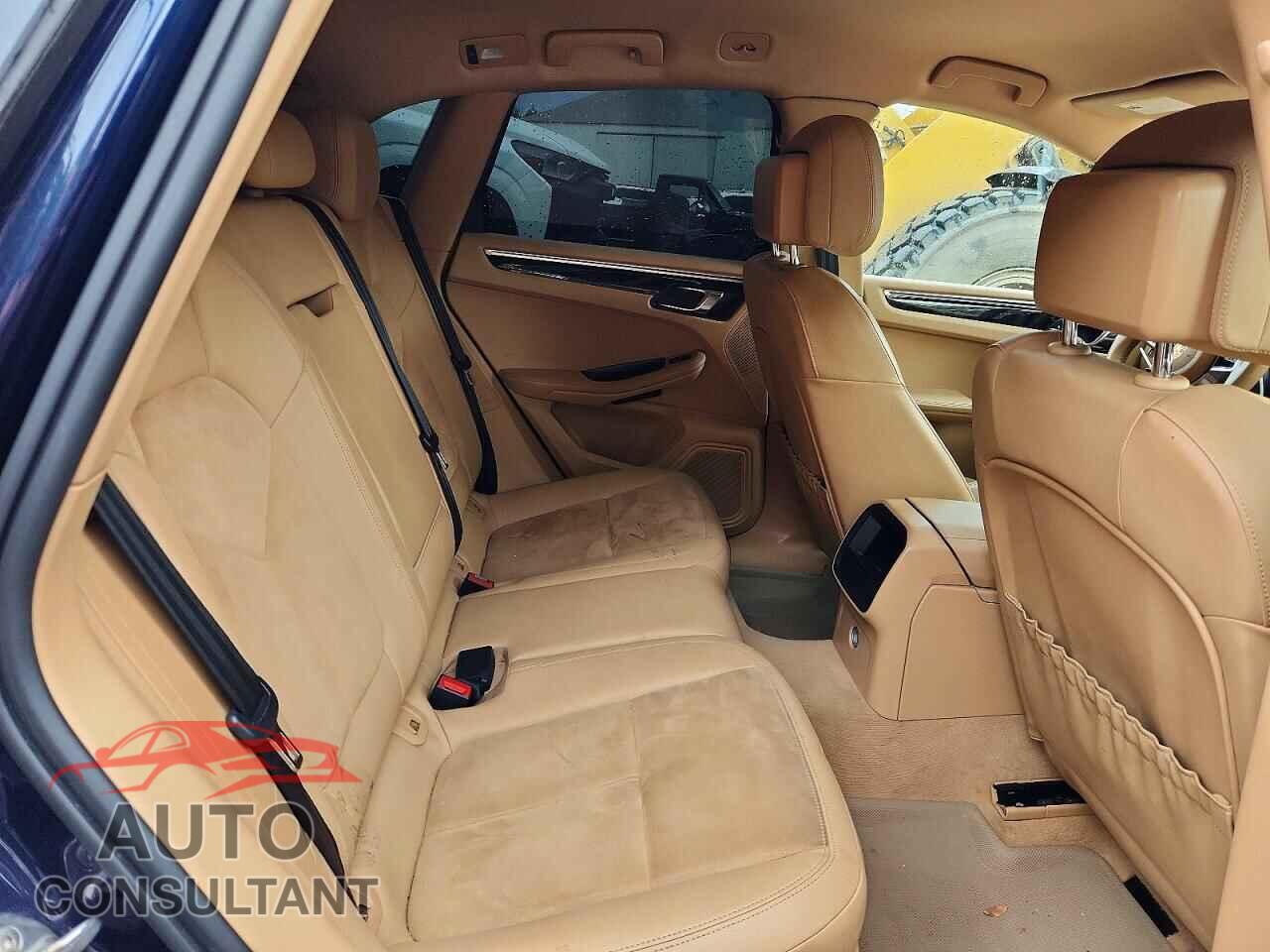 PORSCHE MACAN 2015 - WP1AB2A55FLB60496