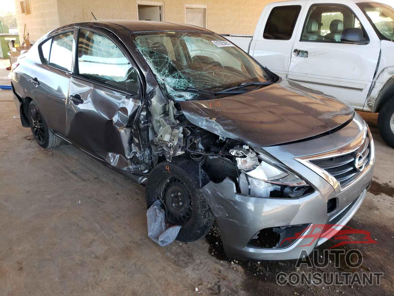 NISSAN VERSA 2016 - 3N1CN7AP7GL887034