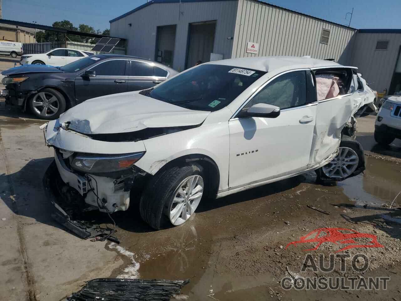 CHEVROLET MALIBU 2017 - 1G1ZE5ST9HF204181