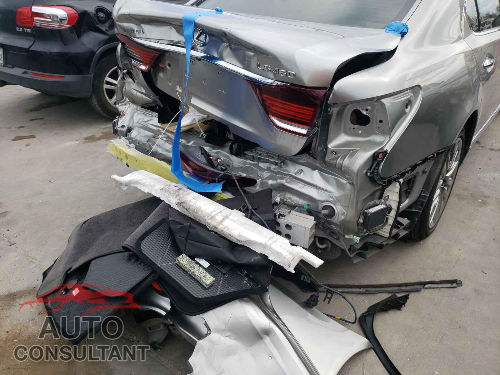 LEXUS LS460 2017 - JTHBL5EF4H5144917