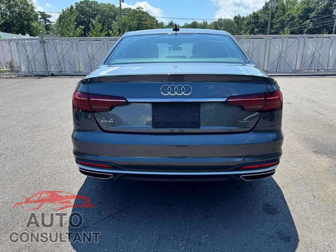 AUDI A4 2021 - WAUDAAF49MA061648