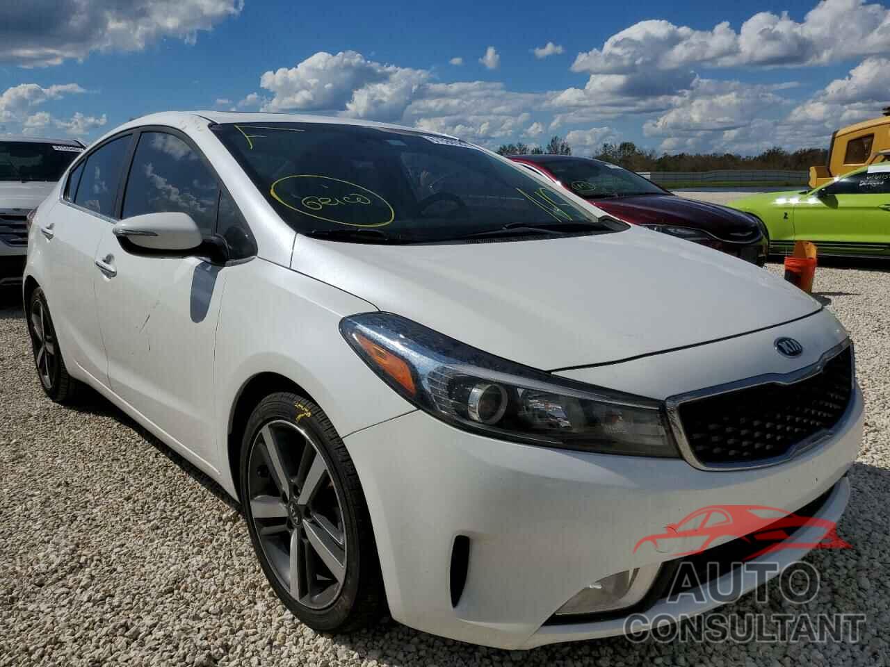 KIA FORTE 2017 - 3KPFN4A86HE006959