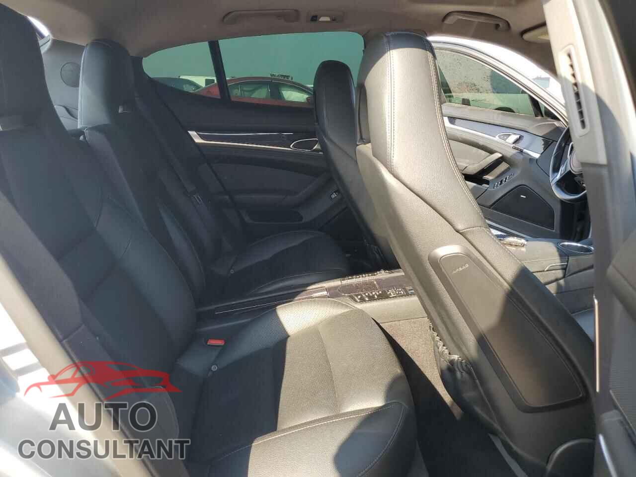 PORSCHE PANAMERA 2014 - WP0AA2A77EL010121